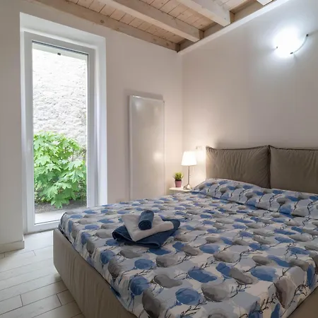 Apartment Welcomely - Lario House A