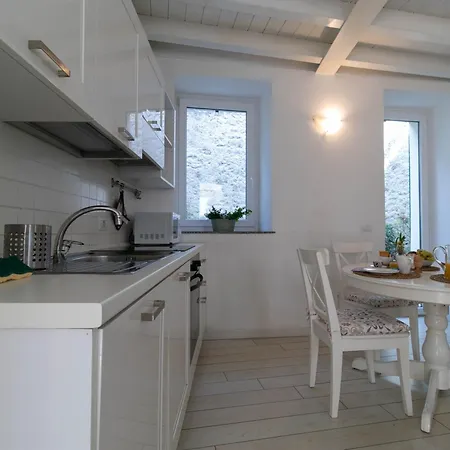 شقة Lario House A *