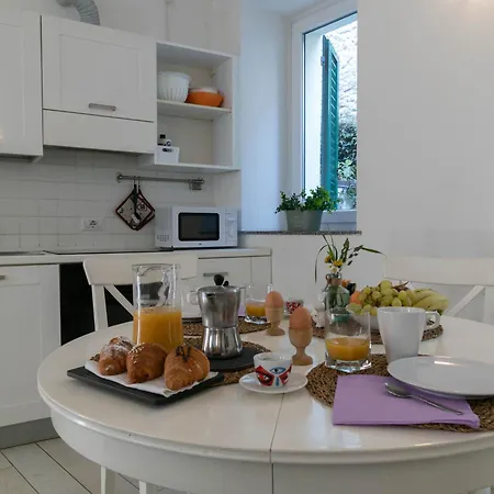 Lario House A *