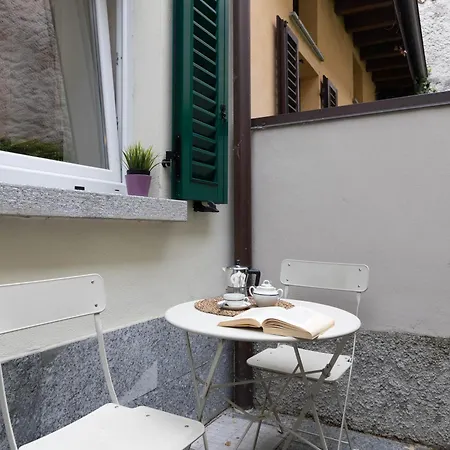 Apartment Welcomely - Lario House A