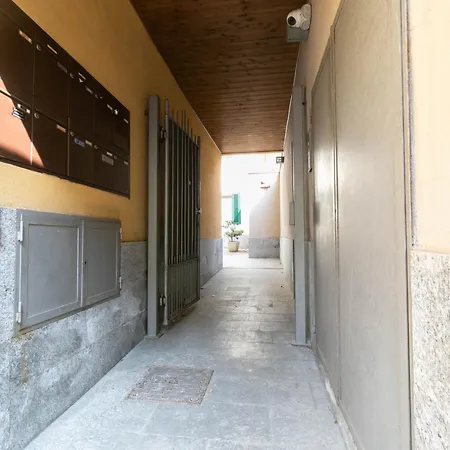 Lario House A *