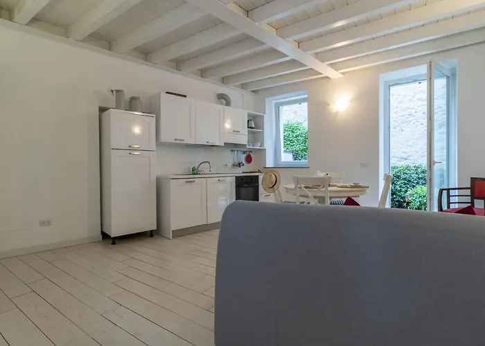 דירה Welcomely - Lario House A