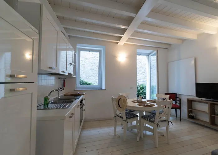 דירה Welcomely - Lario House A