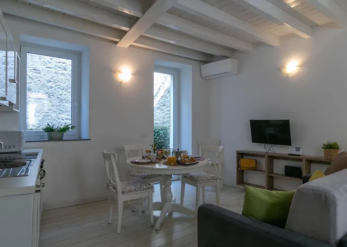 Lario House A Lecco