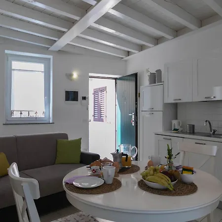 Apartment Lario House A